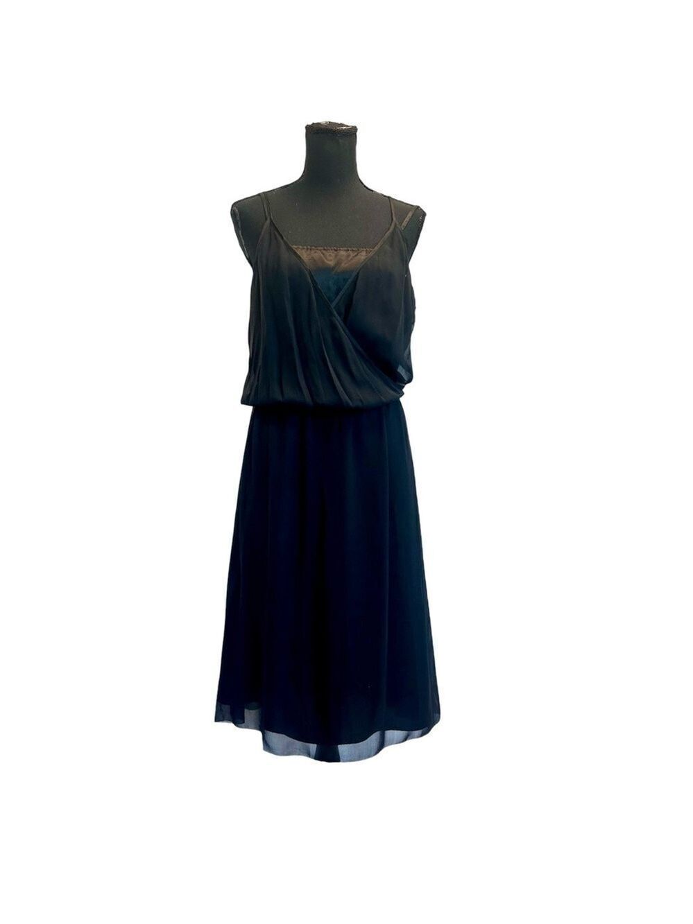 Banana Republic women's black silk fit & flare wrap dress sleeveless Sz 6